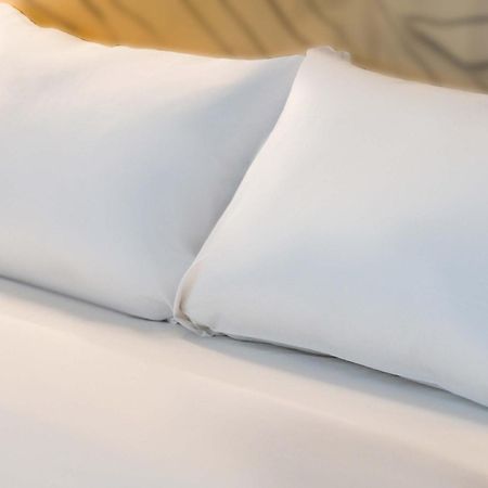 B&B Hotel Morlaix Сен-Мартен-де-Шам Экстерьер фото