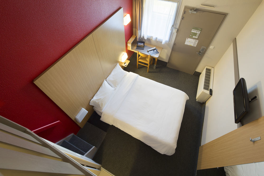 B&B Hotel Morlaix Сен-Мартен-де-Шам Экстерьер фото