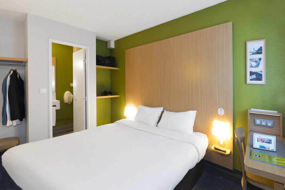 B&B Hotel Morlaix Сен-Мартен-де-Шам Экстерьер фото