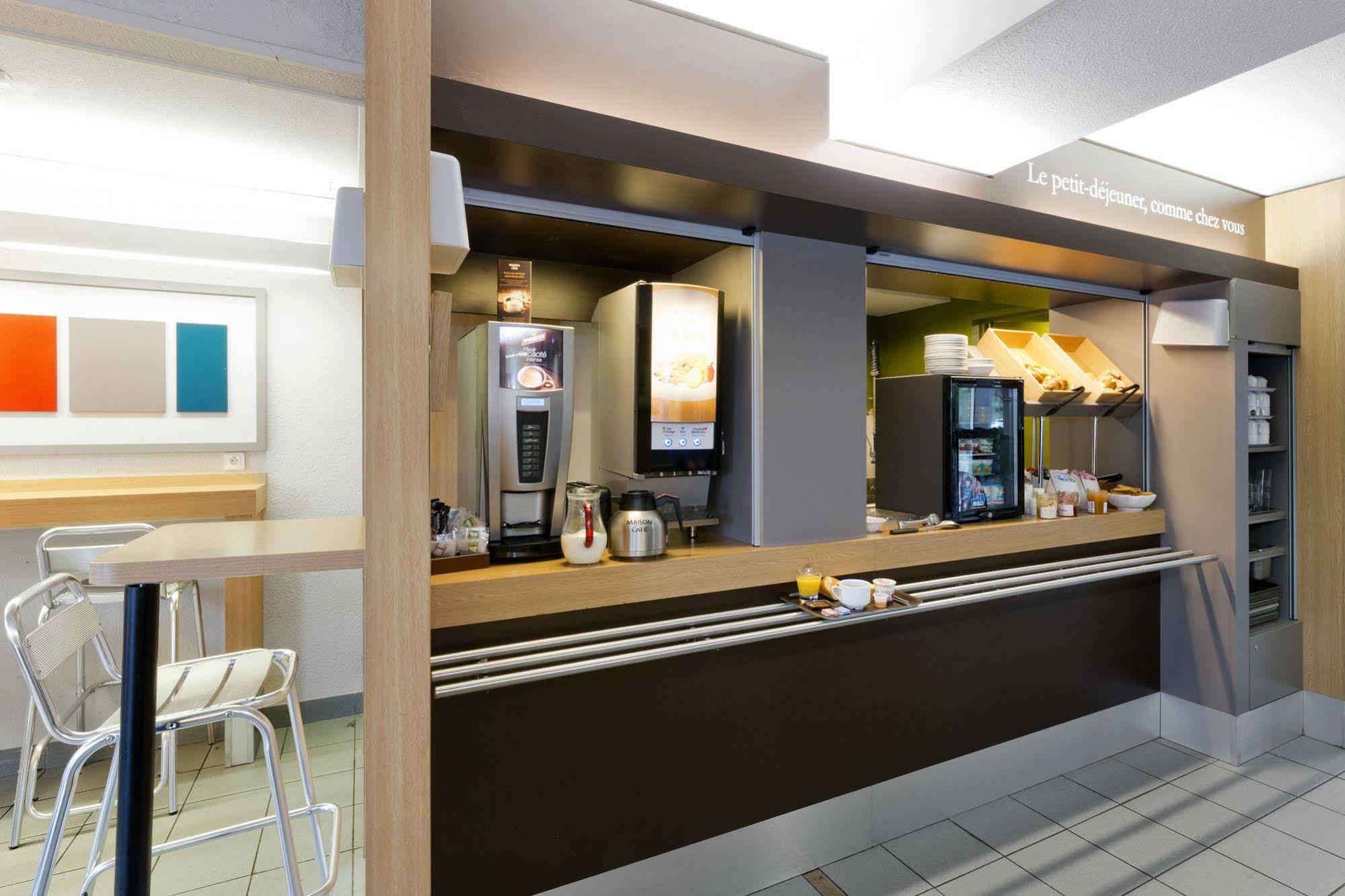 B&B Hotel Morlaix Сен-Мартен-де-Шам Экстерьер фото